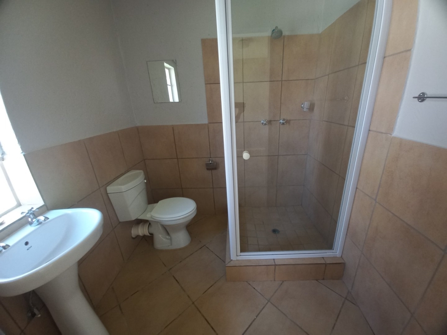 To Let  Bedroom Property for Rent in Waterberry Estate North West